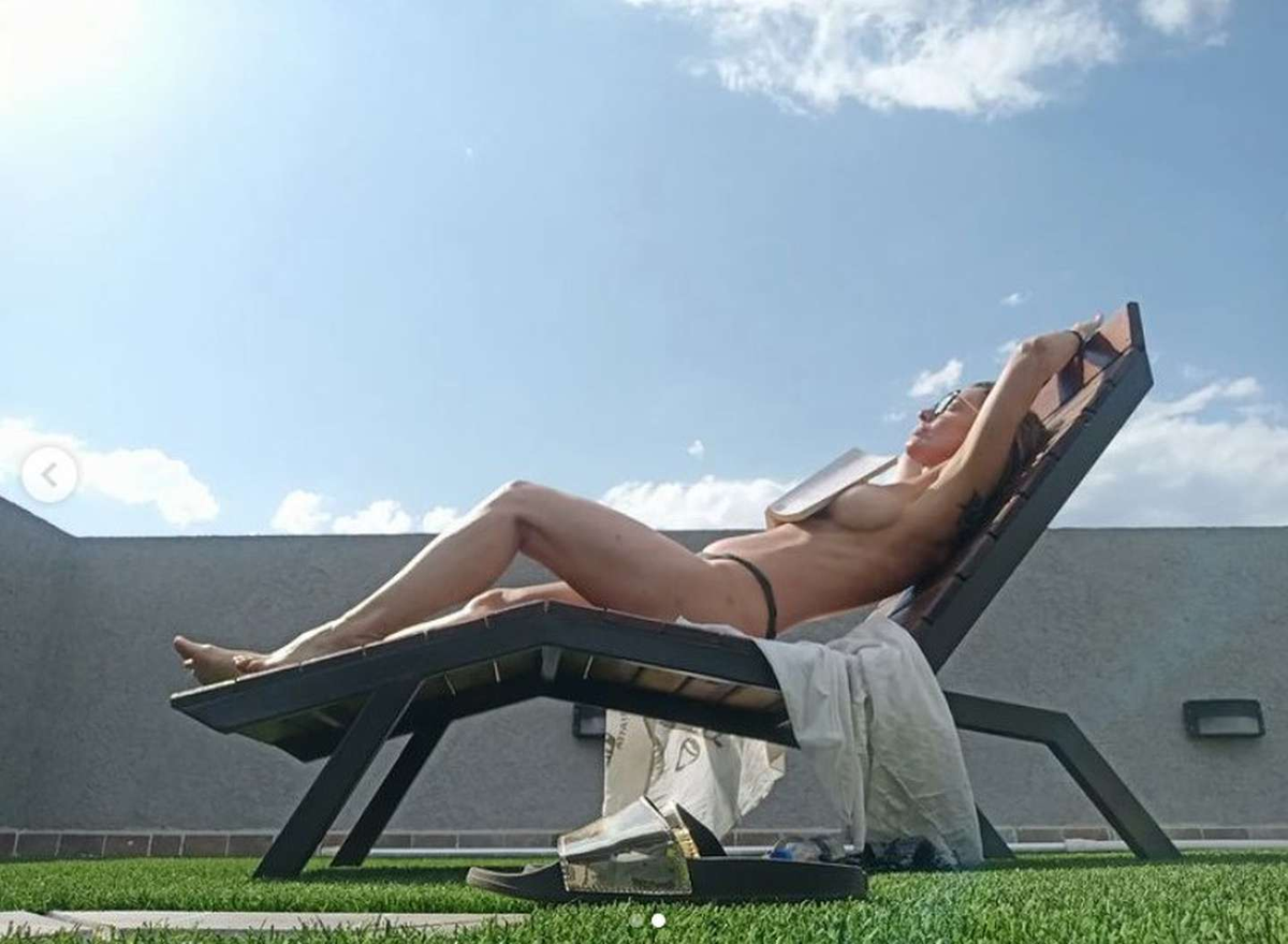 Las fotos en topless de Viviana Saccone.