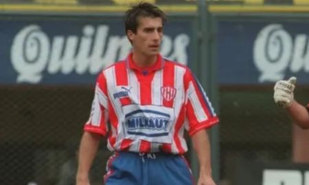 Qué fue de la vida del Roberto Trotta después de jugar en Vélez, River y Unión. Qué fue de la vida del Roberto Trotta después de jugar en Vélez, River y Unión.