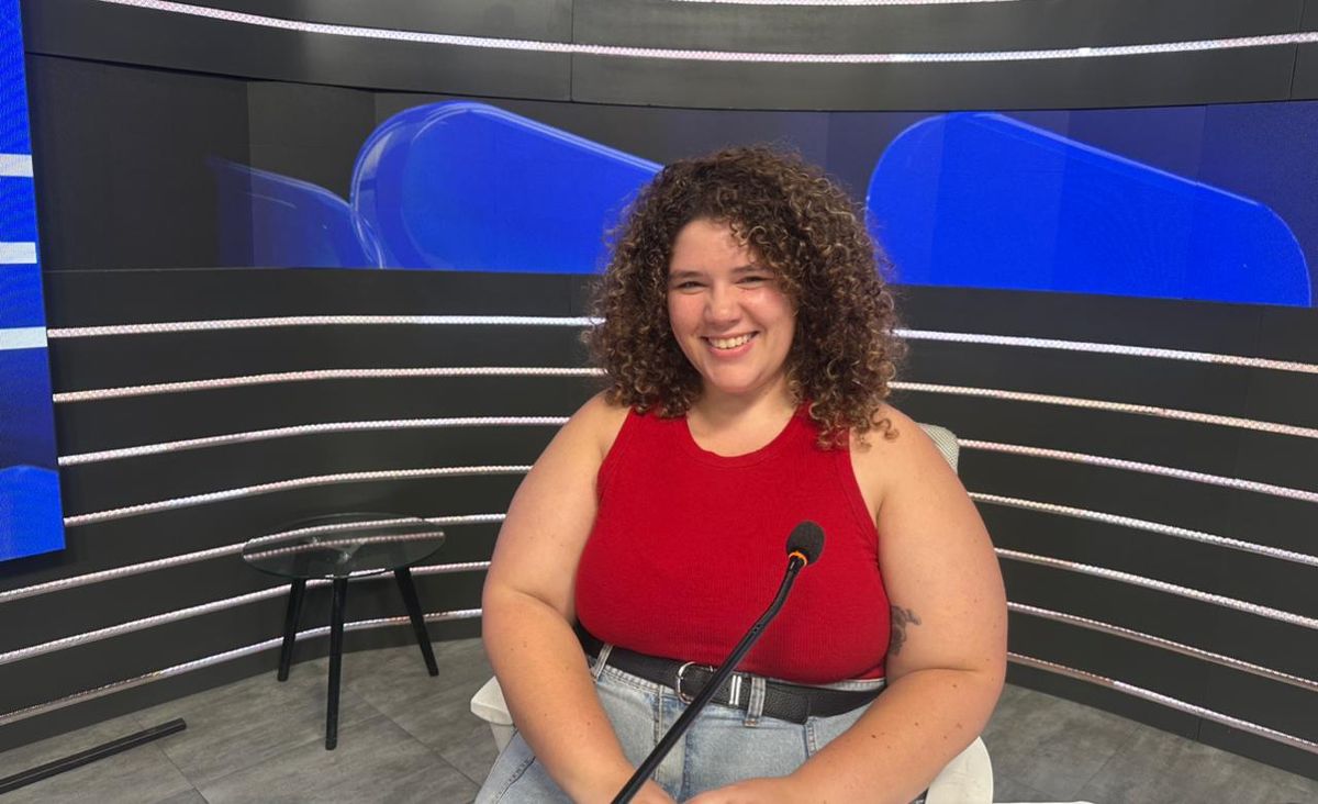 Florencia Alegre, activista gorda, modelo plus size y creadora de contenido.