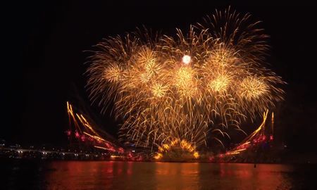 BTS festeja 10 años: así fue el impactante y emotivo show de fuegos artificiales sobre el río Han en Seúl. BTS festeja 10 años: así fue el impactante y emotivo show de fuegos artificiales sobre el río Han en Seúl.