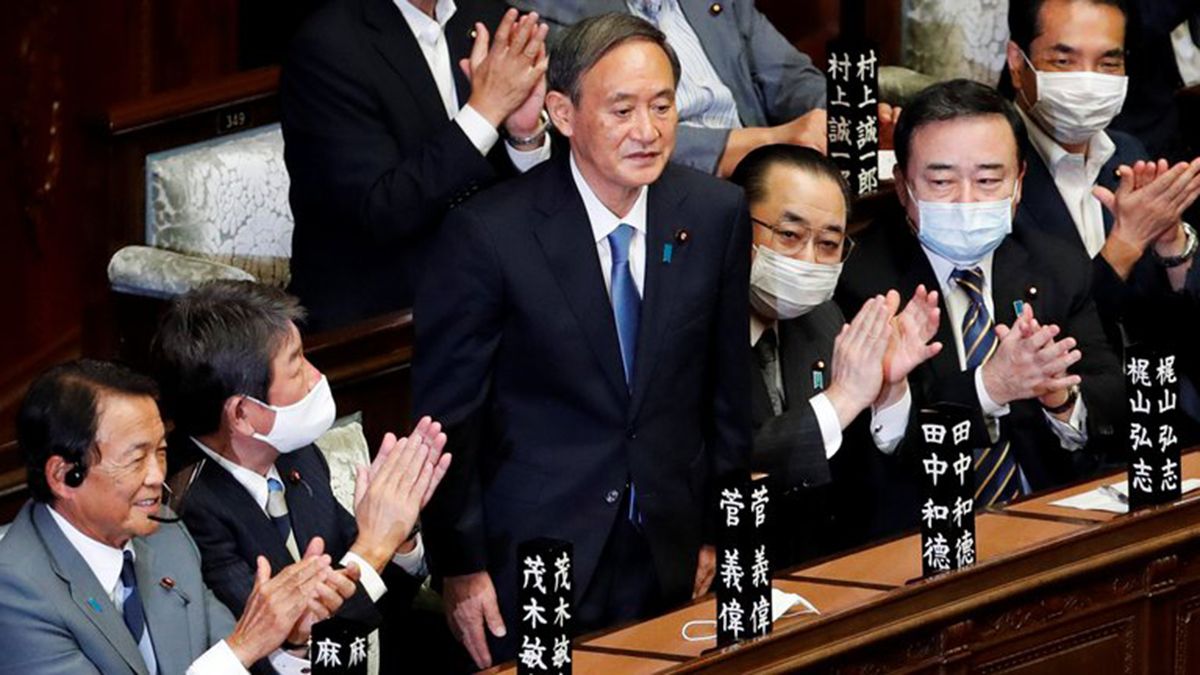 Yoshihide Suga es el nuevo primer ministro de Jap&oacute;n.