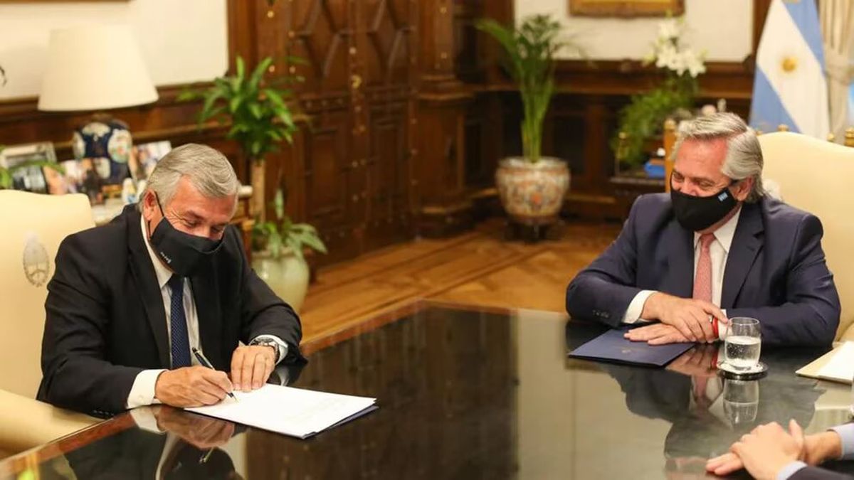 Gerardo Morales aseguró que cada vez que Alberto Fernández lo vio le "pidió que indulte a Milagro Sala". Gerardo Morales aseguró que cada vez que Alberto Fernández lo vio le "pidió que indulte a Milagro Sala".