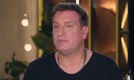 Maxi López está con algunos problemas económicos, más que nada por la presión que tiene de parte de Ezequiel Schelotto. Maxi López está con algunos problemas económicos, más que nada por la presión que tiene de parte de Ezequiel Schelotto.