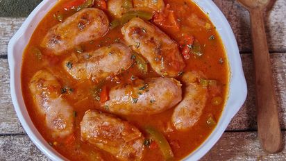 Cómo hacer chorizo a la pomarola: una receta económica que rinde y le encanta a todos