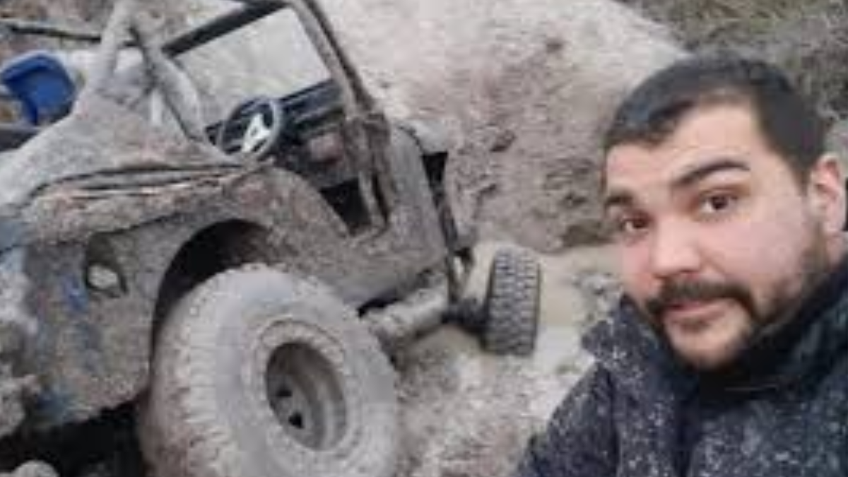 Estaba desaparecido y lo encontraron dentro de un tiburón.