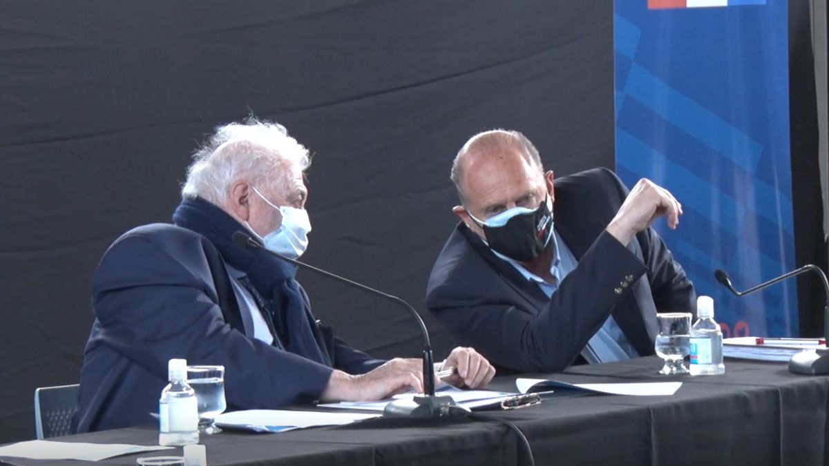 Ginés González García y Omar perotti