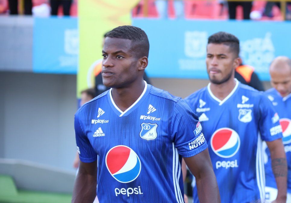 El futbolista colombiano no pasó la revisación médica y se cayó el pase entre Boca y Millonarios.