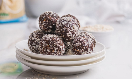 Cómo hacer bombones de avena y chocolate: la receta fácil y saludable Cómo hacer bombones de avena y chocolate: la receta fácil y saludable