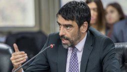 El diputado nacional Rodolfo Tailhade aseguró que está ansioso de que el Gobierno nacional lo denuncie para poder presentarse ante la Justicia y revelar información detallada sobre presuntos hechos de corrupción que involucran al jefe de Gabinete, Manuel Adorni.