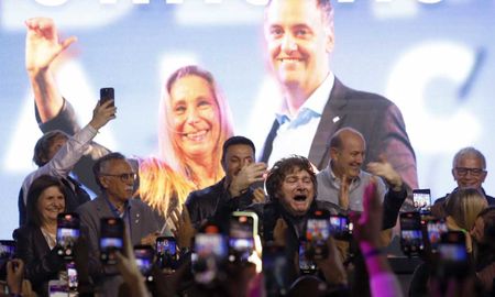 El presidente Javier Milei celebró los datos de una encuesta que publicó el vocero presidencial, Manuel Adorni, en X. El presidente Javier Milei celebró los datos de una encuesta que publicó el vocero presidencial, Manuel Adorni, en X.