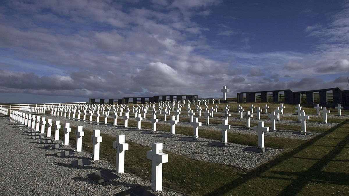 Argentina acordó con Reino Unido un viaje de familiares de caídos a la guerra de Malvinas antes de fin de año.