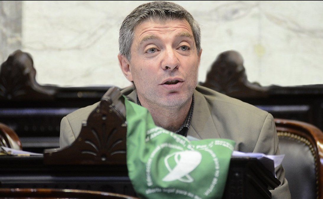 La Delegación de Asociaciones Israelitas Argentinas (DAIA) denunció al diputado Juan Carlos Giordano ante el juzgado federal de María Servini por sus dichos sobre Israel.