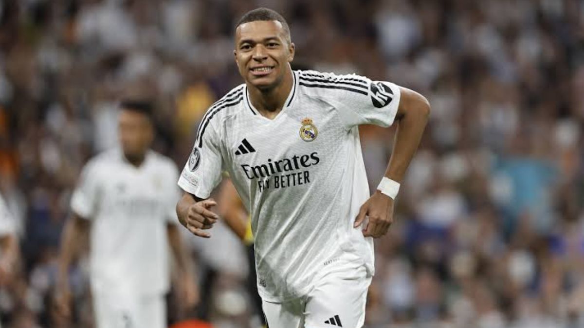 Mbappé superó récord: el francés llegó a ocho goles en sus primeros siete clásicos, superando la marca de Messi.