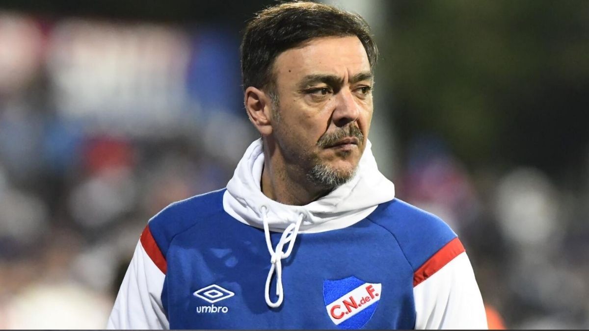 Álvaro Recoba fue ofrecido a Colón. Álvaro Recoba fue ofrecido a Colón.