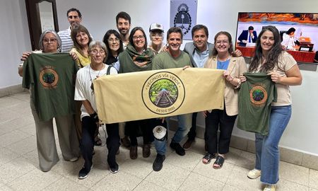El proyecto se trabajó conjuntamente con vecinos del grupo Vía Verde. El proyecto se trabajó conjuntamente con vecinos del grupo Vía Verde.