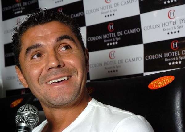 Esteban Bichi Fuertes. Esteban Bichi Fuertes.
