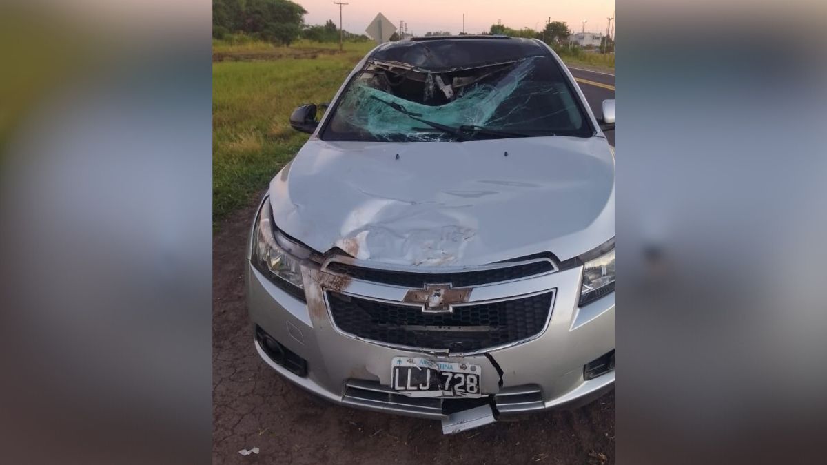 El Chevrolet Cruze era conducido por un hombre de 36 años domiciliado en Las Toscas. El Chevrolet Cruze era conducido por un hombre de 36 años domiciliado en Las Toscas.