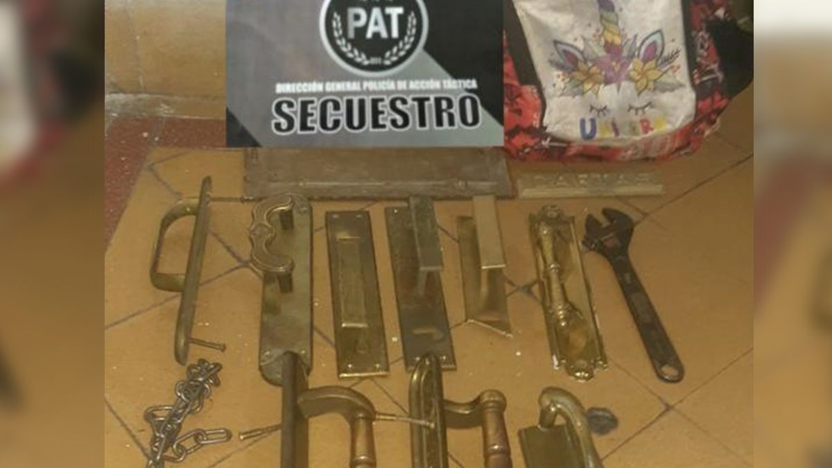 Los picaportes fueron secuestrados durante la madrugada.