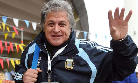 El Pato Fillol recuperó la medalla de campeón del Mundo. El Pato Fillol recuperó la medalla de campeón del Mundo.