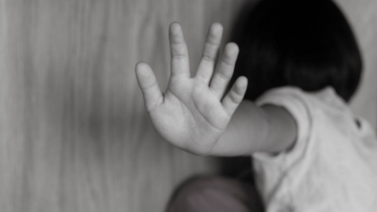 El dram&aacute;tico testimonio de una nena de 7 a&ntilde;os abusada: No me curen
