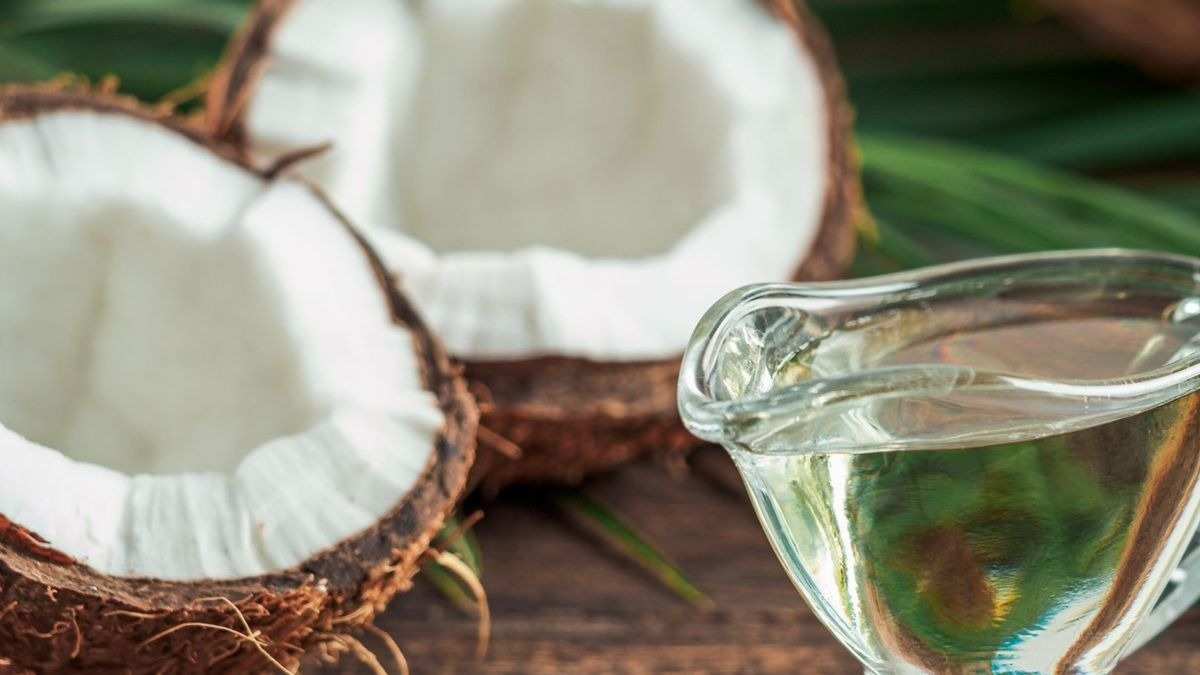 Cómo hacer desodorante natural con aceite de coco y bicarbonato de sodio