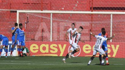 Unión cayó ante Patronato y quedó fuera de la definición en la zona complementación