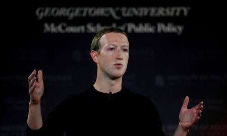 zuckerberg denfendio su postura de permitir publicidad politica falsa en facebook zuckerberg denfendio su postura de permitir publicidad politica falsa en facebook