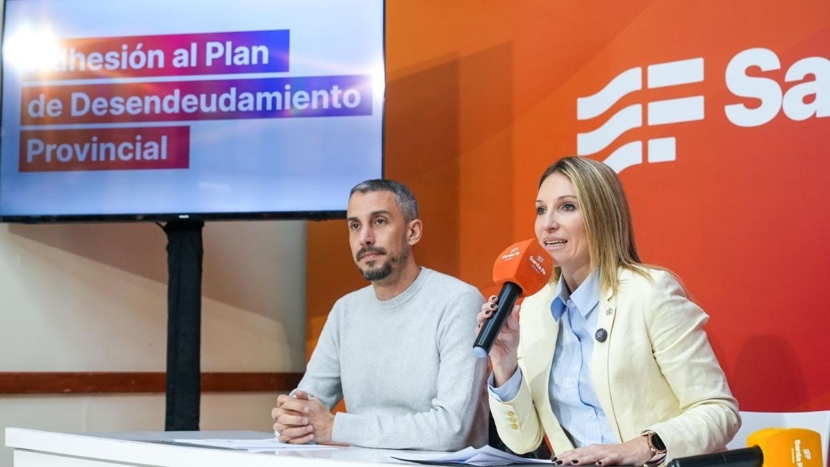 La presentación se realizó en la Sala Auditorio de la Casa de Gobierno.