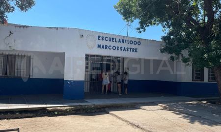 Desde el Ministerio de Educación aseguraron a AIRE que “se está trabajando en las escuelas que están teniendo algún problema puntual”. Desde el Ministerio de Educación aseguraron a AIRE que “se está trabajando en las escuelas que están teniendo algún problema puntual”.