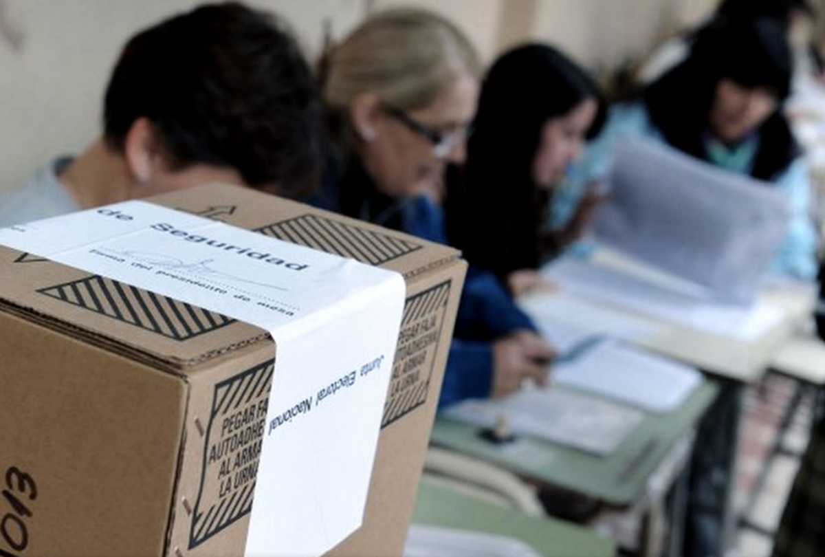 Casi 500 mil habitantes de Formosa podrán votar el domingo próximo gobernador y vice.