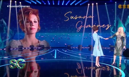 En un hito televisivo, Susana Giménez se entrevistó a sí misma como La Mary, reviviendo su icónico personaje con IA. En un hito televisivo, Susana Giménez se entrevistó a sí misma como La Mary, reviviendo su icónico personaje con IA.