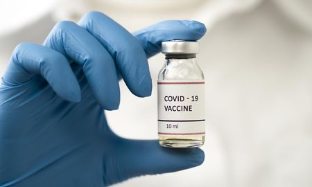 Argentina reservó 10 millones de la vacuna rusa contra el coronavirus y espera poder aplicarla en diciembre. Argentina reservó 10 millones de la vacuna rusa contra el coronavirus y espera poder aplicarla en diciembre.