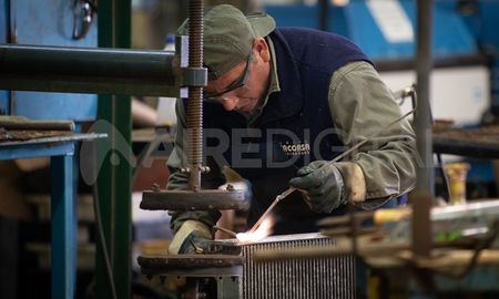 Habrá capacitaciones para los titulares del Potenciar Trabajo, teniendo en cuenta que es necesario contar con mano de obra calificada. Habrá capacitaciones para los titulares del Potenciar Trabajo, teniendo en cuenta que es necesario contar con mano de obra calificada.