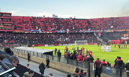 Con gol de Lago, Colón vence 1 a 0 a Mitre. Con gol de Lago, Colón vence 1 a 0 a Mitre.