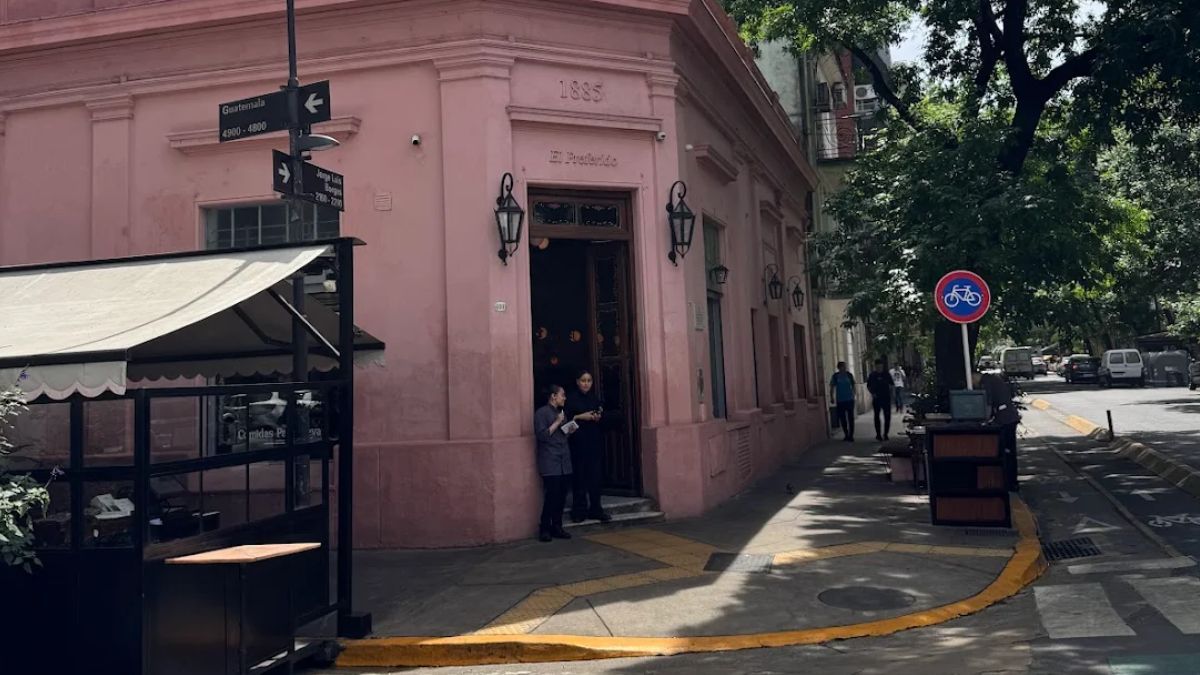 Comer en El Preferido de Palermo.