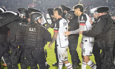 Colón conocerá hoy la sanción de AFA tras los incidentes contra Mitre Colón conocerá hoy la sanción de AFA tras los incidentes contra Mitre