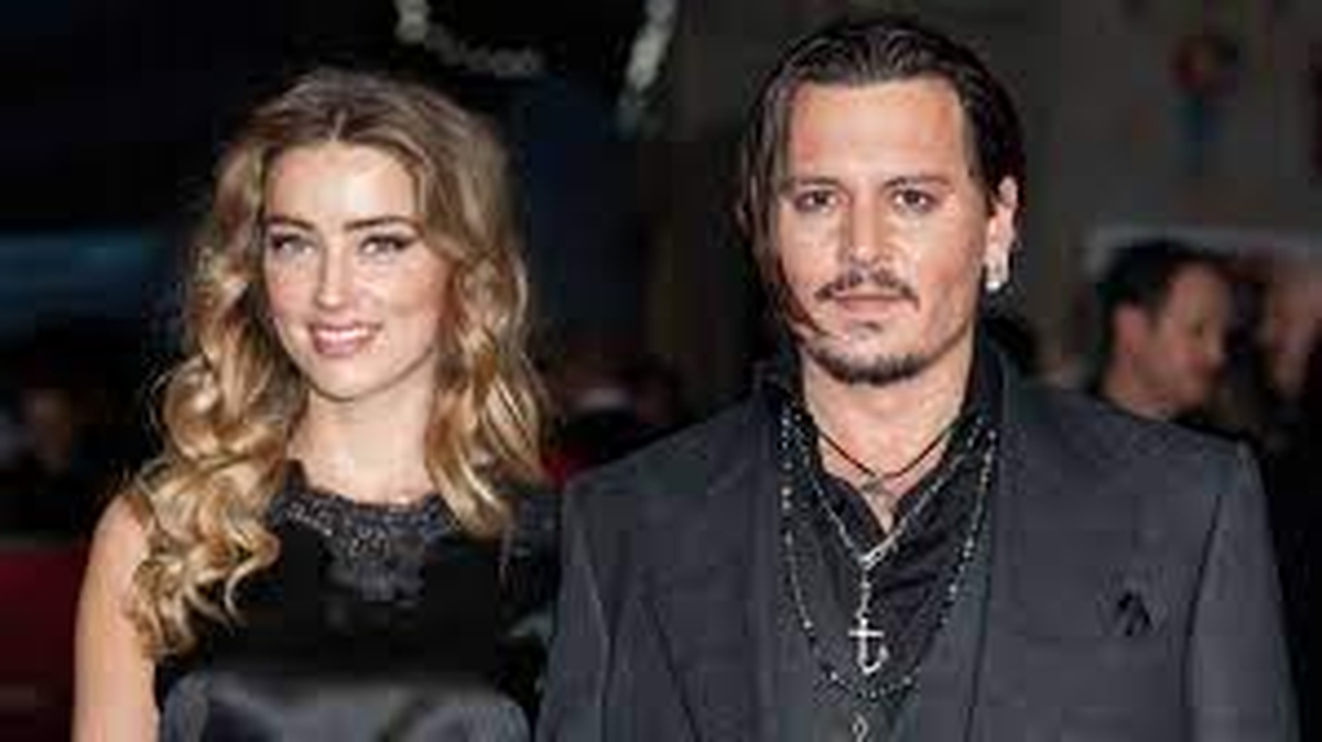 Hace 6 a&ntilde;os Amber Heard fue acusada de llevar ilegalmente a Australia los perros de Johnny Depp.