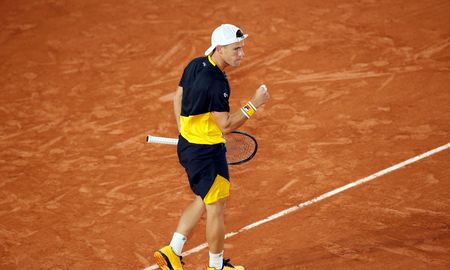 Diego Schwartzman se verá las caras con Dominic Thiem para intentar llegar a semifinales de Roland Garros. Diego Schwartzman se verá las caras con Dominic Thiem para intentar llegar a semifinales de Roland Garros.