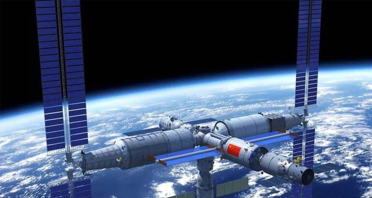 China planea ampliar la estación espacial Tiangong de tres a seis módulos en los próximos años. China planea ampliar la estación espacial Tiangong de tres a seis módulos en los próximos años.