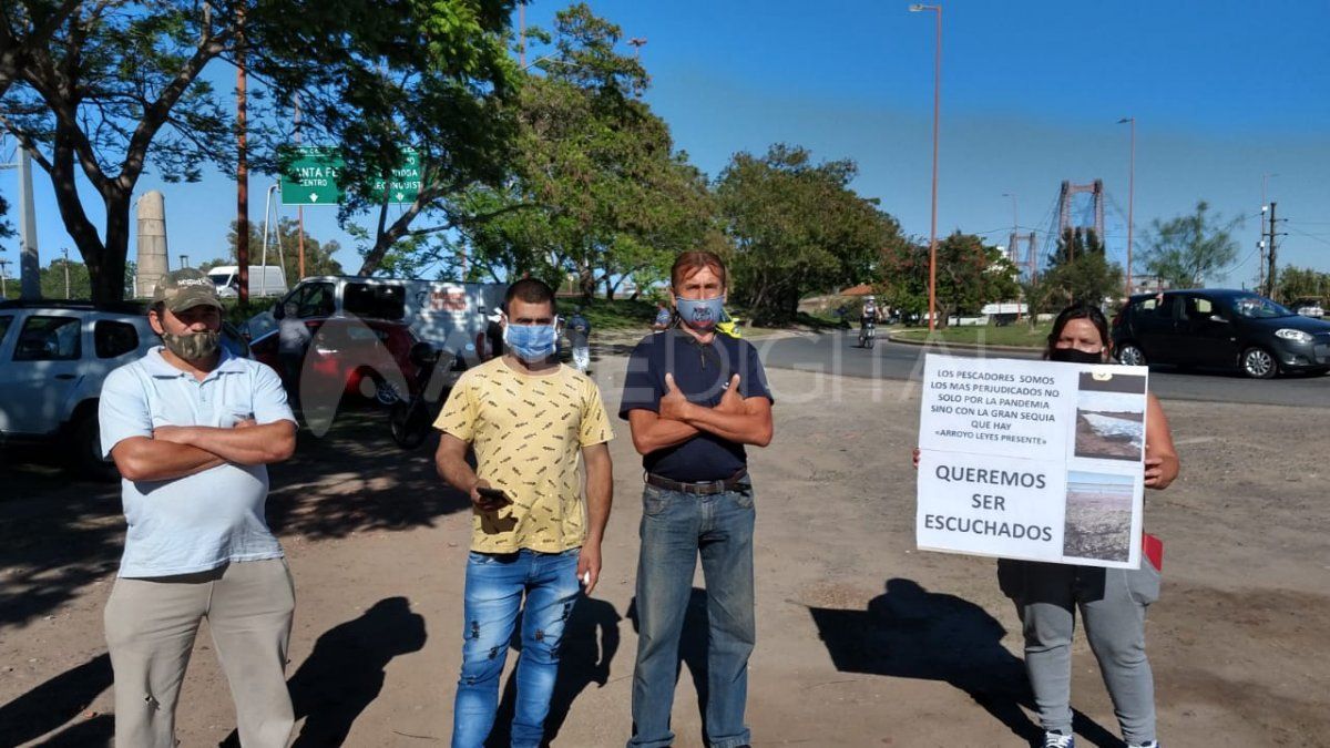Los pescadores cortarán las rutas santafesinas en rechazo a la veda pesquera.