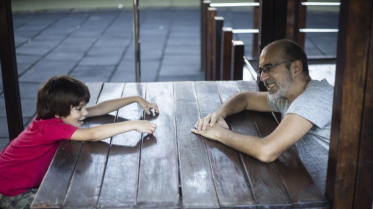 Sebastián y su hijo Nippur.