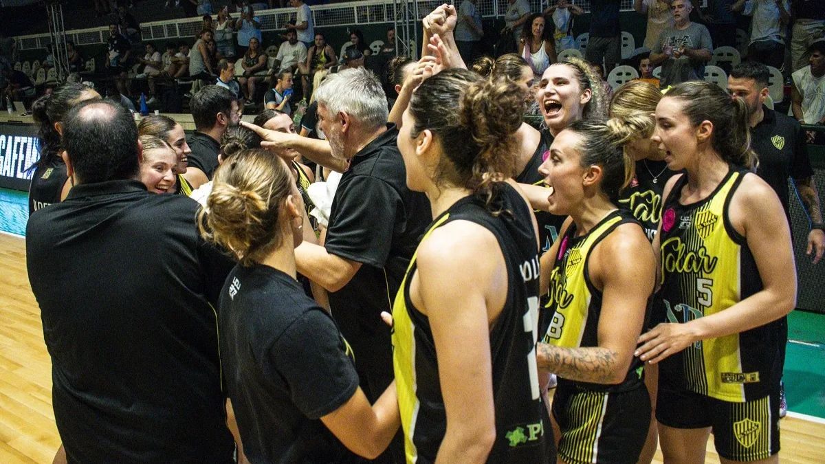 El equipo femenino de básquet de El Talar sufrió un episodio de acoso en Rosario.