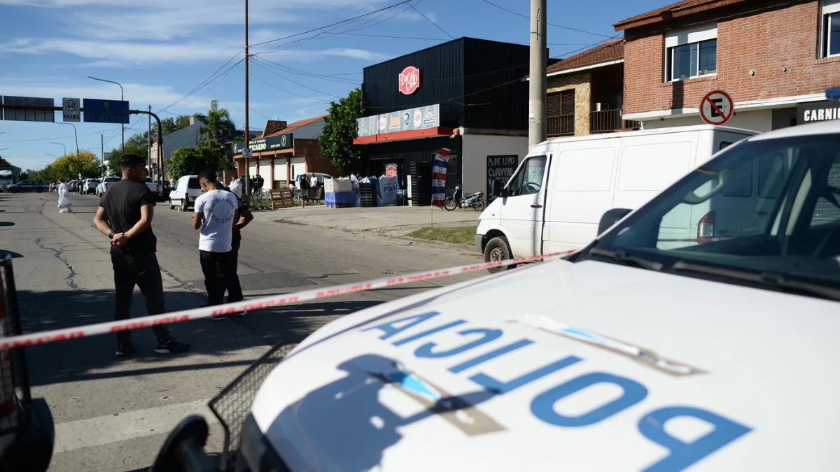 La prima del ladrón asesinado por un comerciante en La Plata publicó mensajes controversiales en sus redes sociales. 