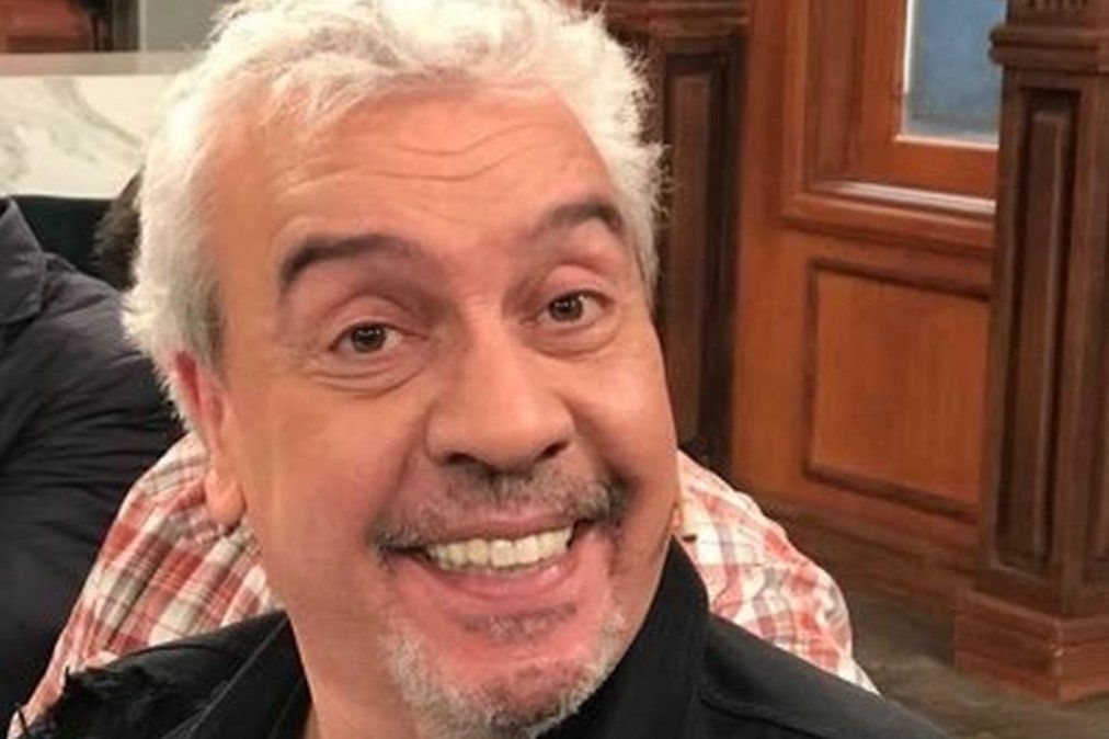 &nbsp;Coco Sily se bajó los pantalones al aire en Polémica en el Bar