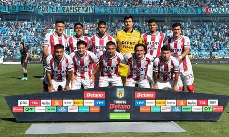 Unión recibirá a Gimnasia de La Plata este lunes por los octavos de final y, si logra avanzar, disputará todos los cruces eventuales del Clausura en el 15 de Abril.