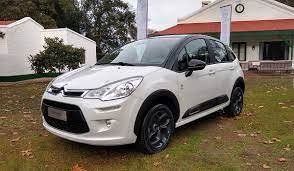 Según publicó el tío de la víctima, Alberto Parla, que se trataría de un automóvil Citroen C3 de color blanco. (Imagen ilustrativa)