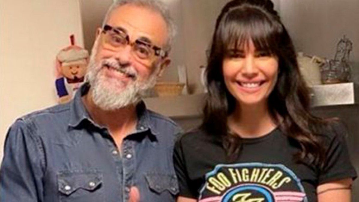 Jorge Rial está casado con Romina Pereiro desde 2019.