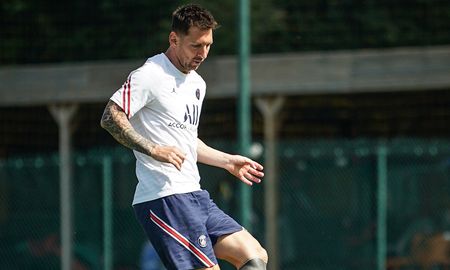 Lionel Messi tiene pocas chances de jugar este sábado para el Paris Saint-Germain, por la fecha 13 de la Ligue 1. Lionel Messi tiene pocas chances de jugar este sábado para el Paris Saint-Germain, por la fecha 13 de la Ligue 1.