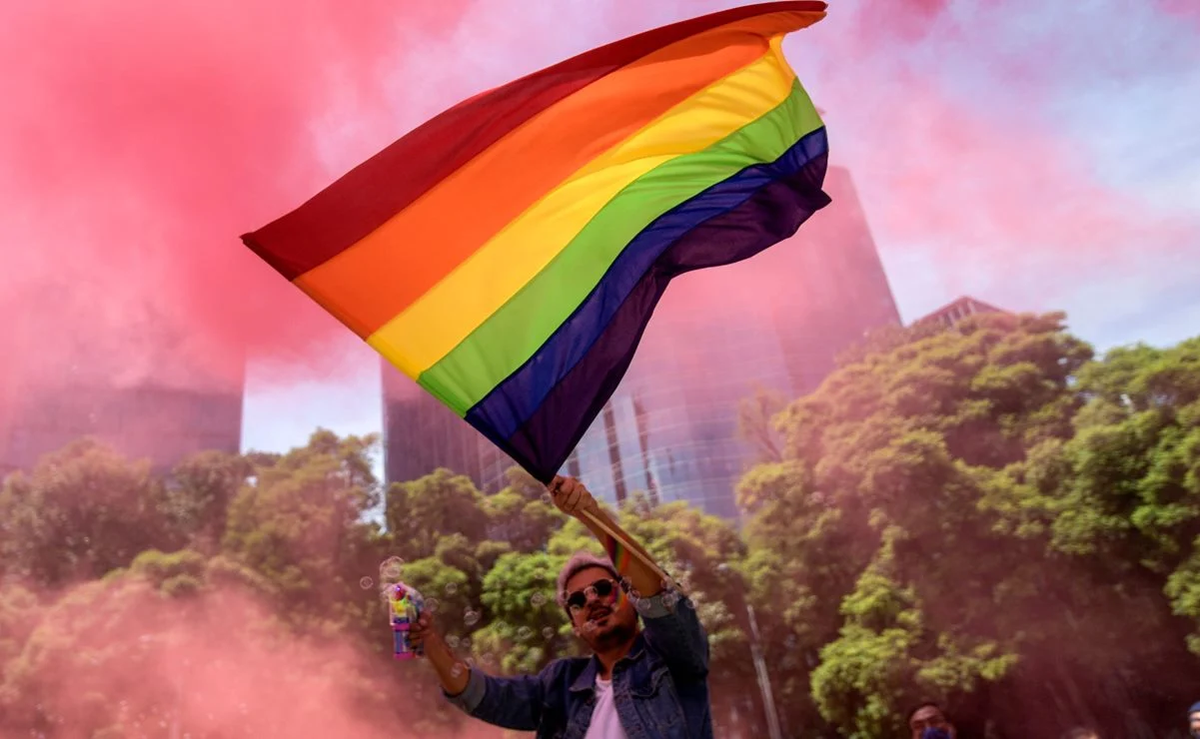 Mes del orgullo LGBT: ¿por qué se celebra en junio?