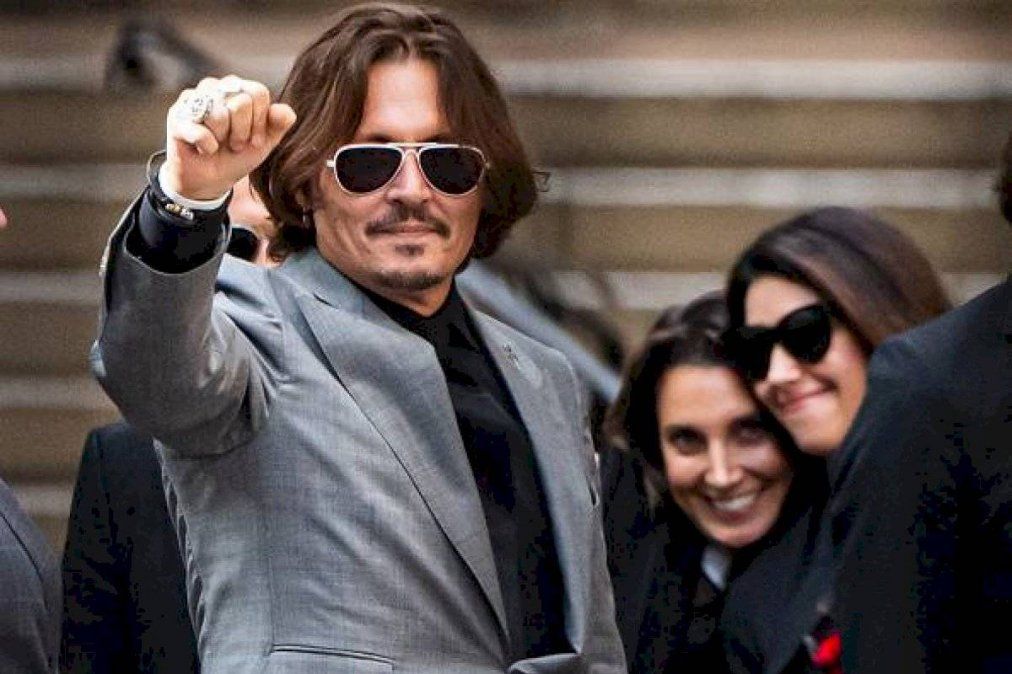 Johnny Depp cobrará todo su sueldo por Animales fantásticos 3